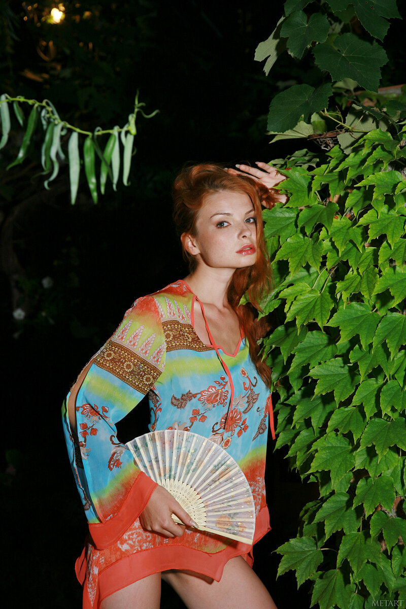 Юлия, 22 года, 0 размер груди