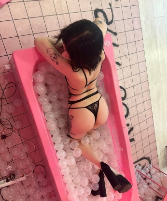 Ксюша, 26 лет, 3 размер груди